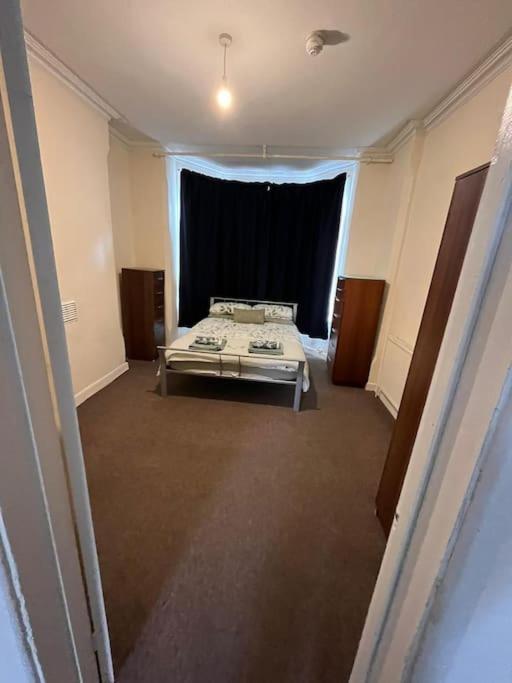 Ferienwohnung Flat 1, 67 Colwick Road Ng2 4Al Nottingham Exterior foto